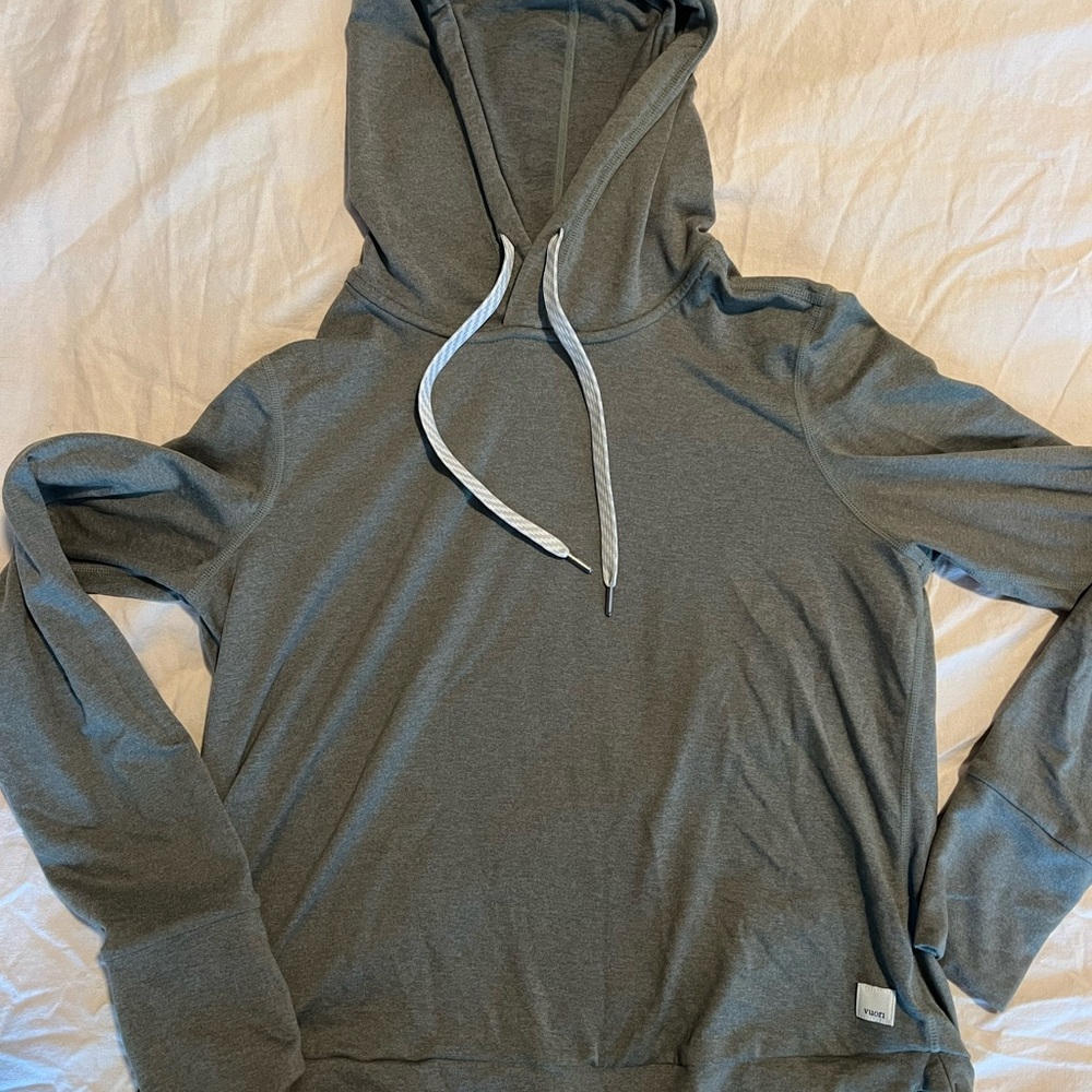 Vuori Green Gray Sweatshirt